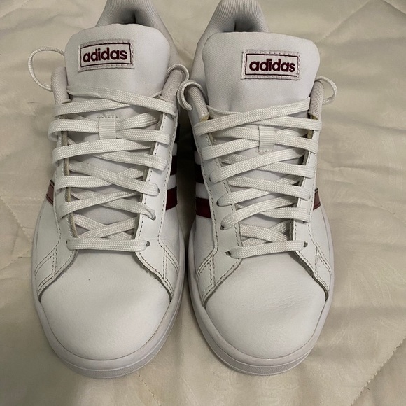 Practically brand new! Worn three times! - Picture 3 of 3